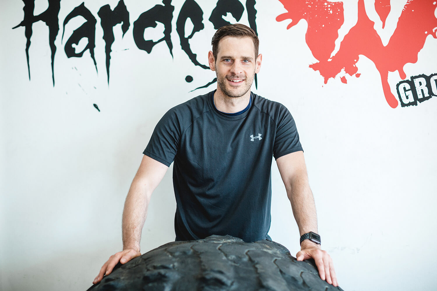 Patrick Hardest30 High Intensiv Training Customer with hudge wheel